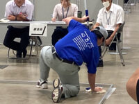 学校で身につけた力や作業製品を披露する 　「特別支援学校作業技能大会」の様子